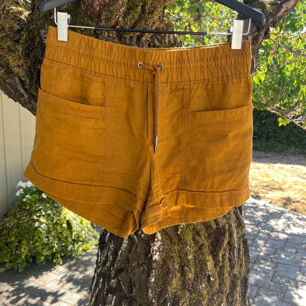 Athleta Women's Cabo Linen 4” Shorts